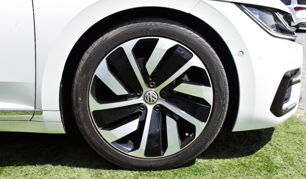 Volkswagen Arteon Arteon R Line Gcc under warranty to 2023