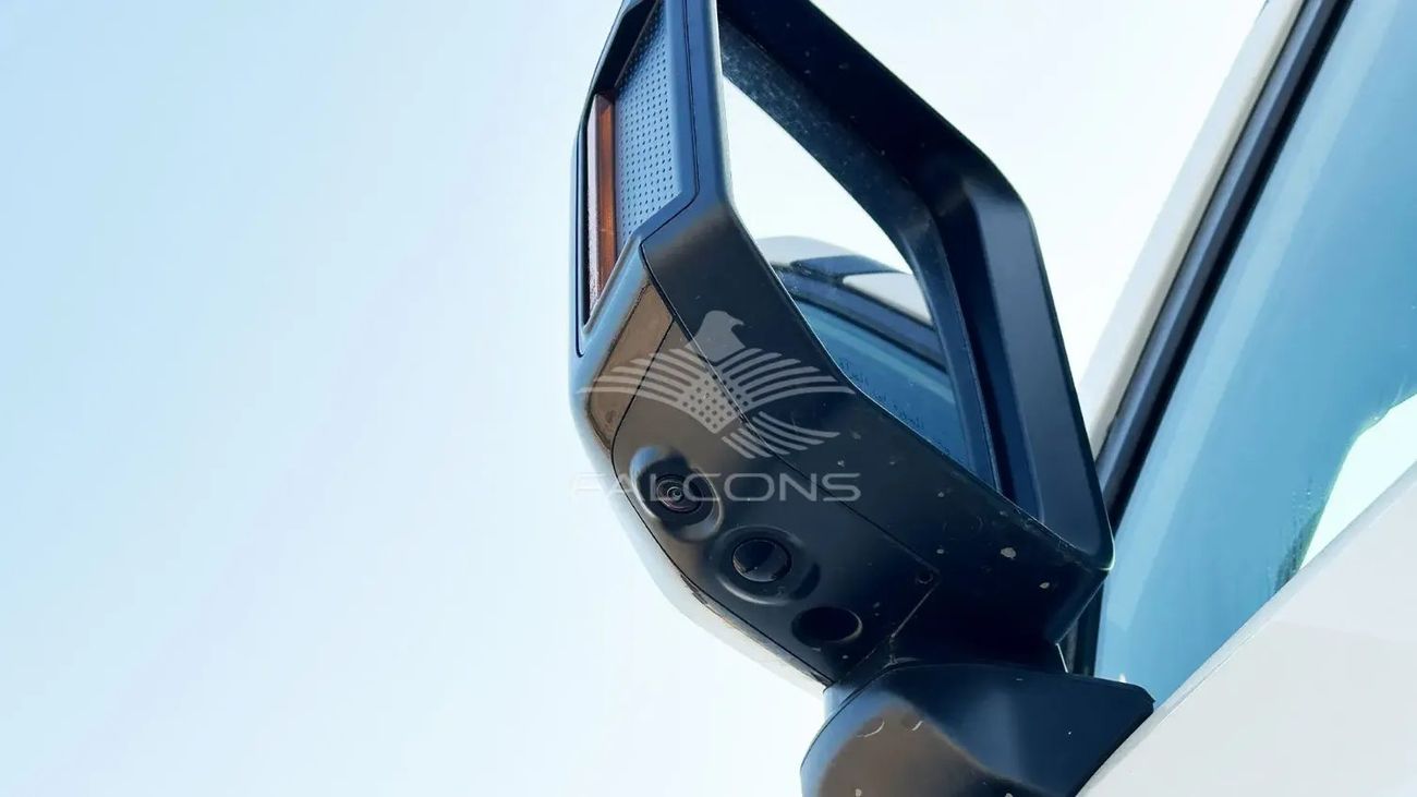 Toyota Prado Toyota/Prado 2.4L  ADVENTURE  VX Spare Down AT