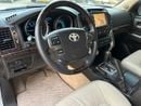 Toyota Land Cruiser تويوتا لاندكروزر VXR i خليجي 2011