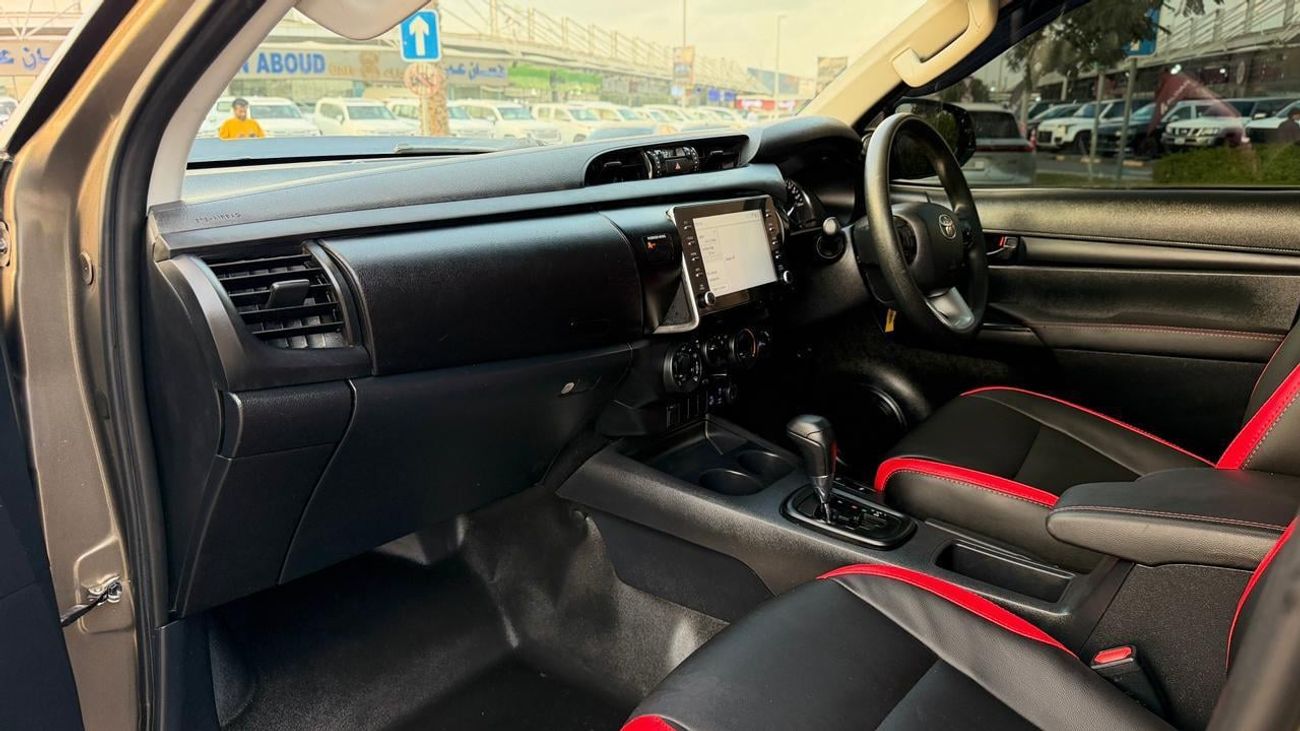 Toyota Hilux GR Kitt install