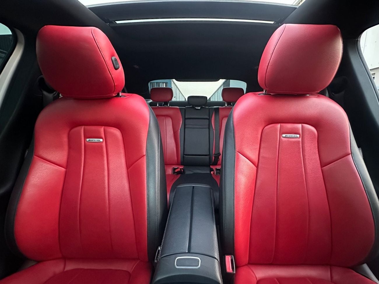 مرسيدس بنز A 220 MERCEDES-BENZ A220 | 2019 | FULL OPTIONS | Upgrade it to 45 AMG