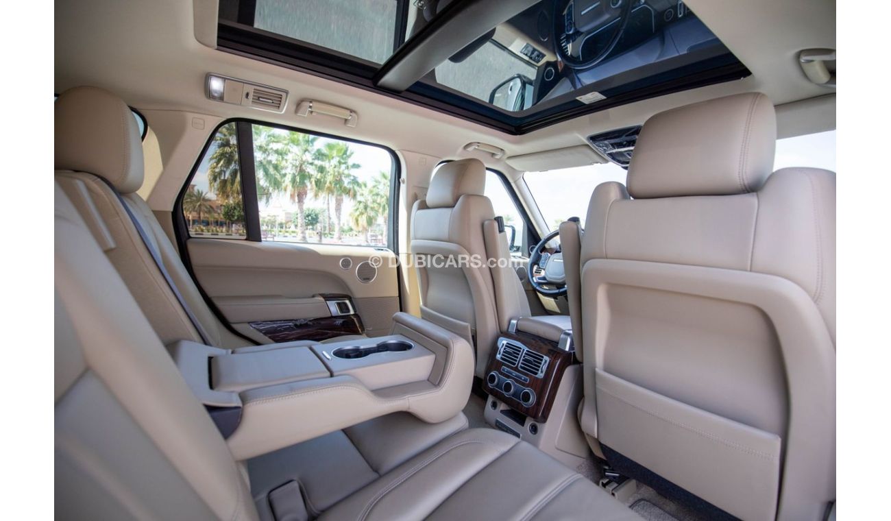 Land Rover Range Rover Range Rover Vogue HSE V8 5.0  Panoramic  2016 GCC Under Warranty
