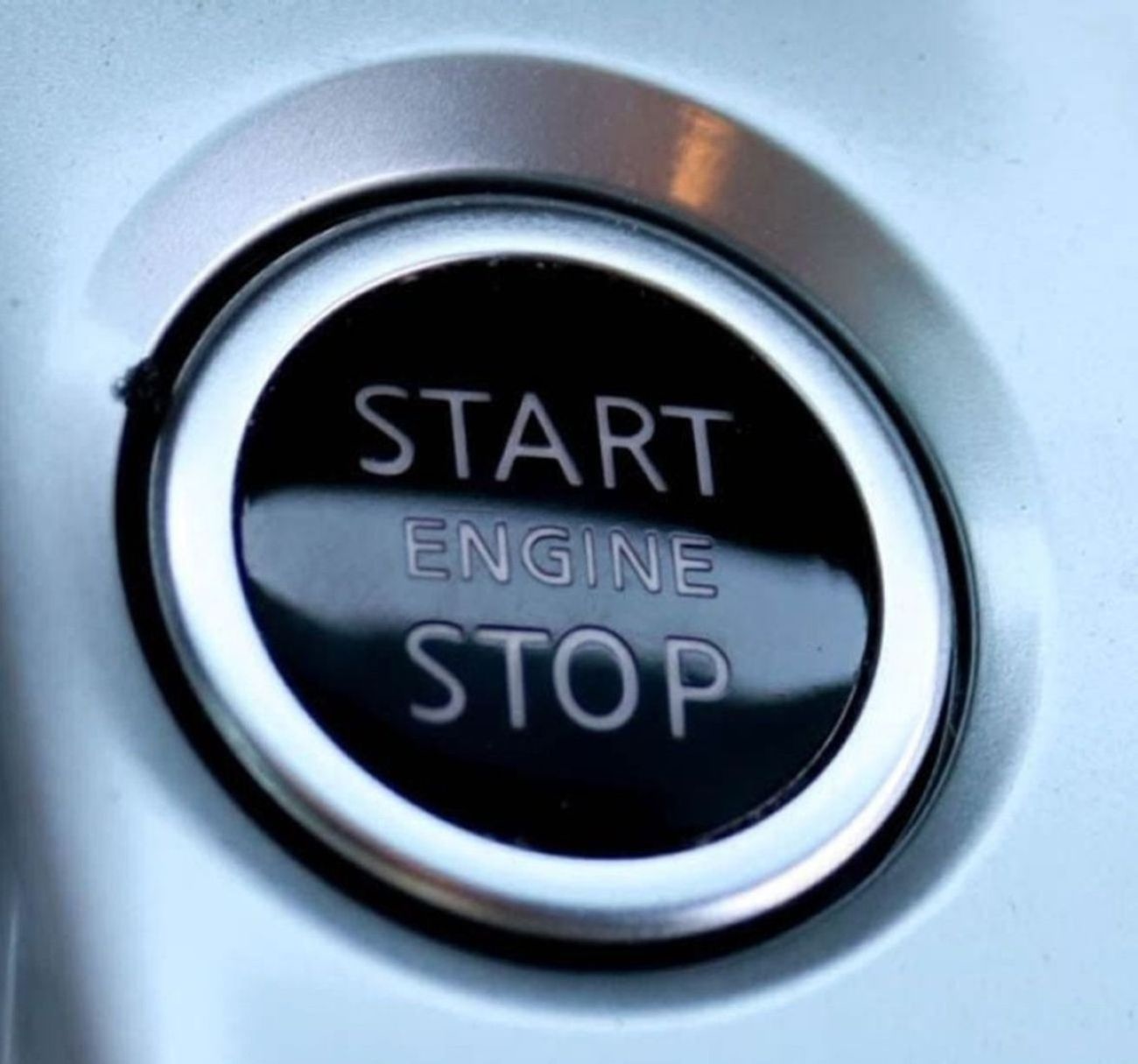 Nissan Altima 2.5 S Nissan Altima 2.5L 2020 original paint GCC  accident-free in excellent condition 888 P.M