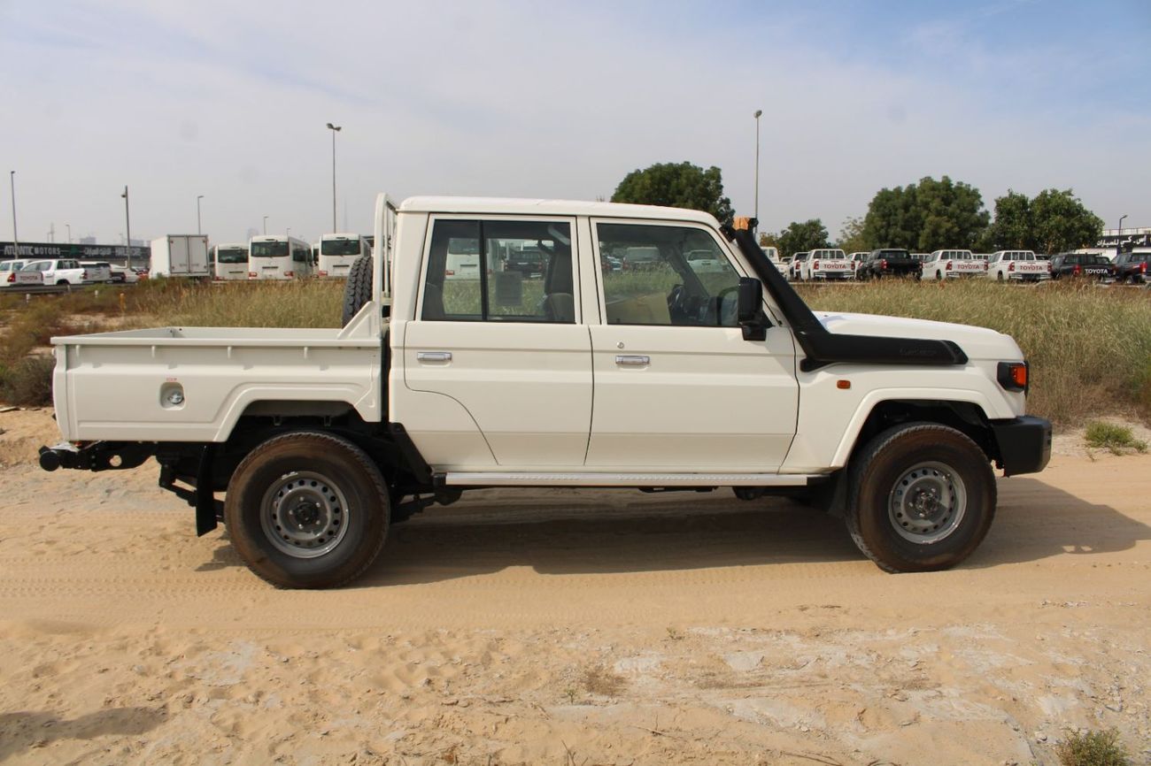 تويوتا لاند كروزر بيك آب TOYOTA LC79 2.8L DIESEL DOUBLE CAB STD DL-E AUTO