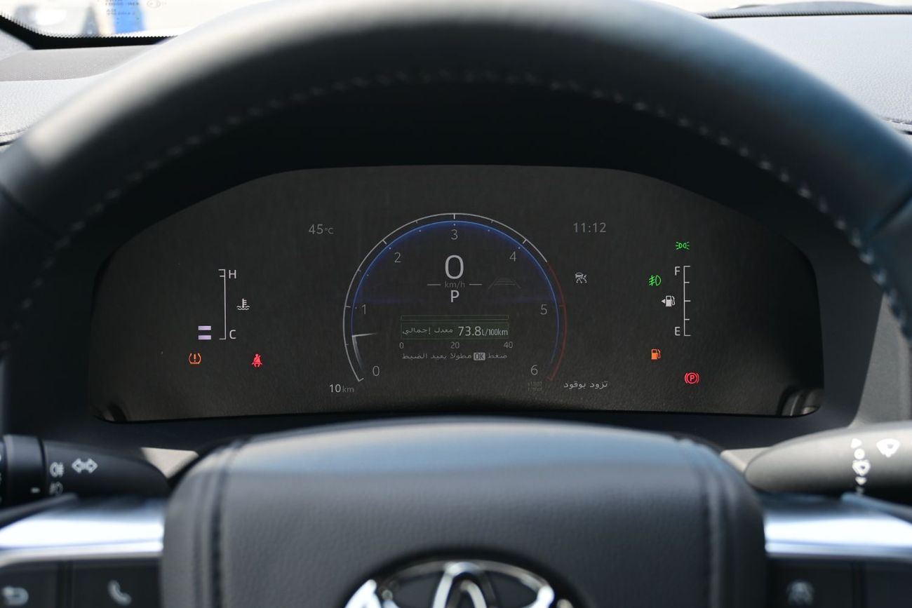 Toyota Land Cruiser GXR4 3.3L Toyota Land Cruiser GX-R 3.3L TwinTurbo V6 Diesel, 4WD