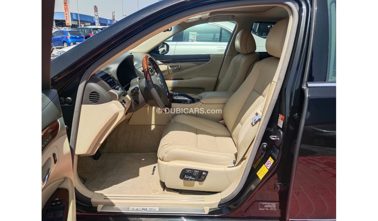 Lexus LS460 4.6L AT 2016 GCC