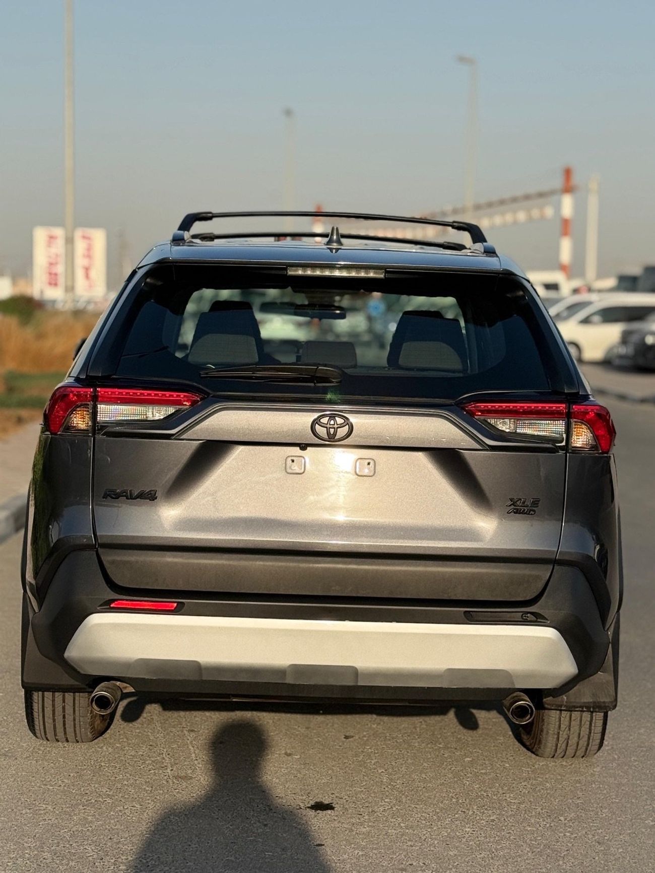 تويوتا راف ٤ XLE 2.5 L AWD Full Option 2025