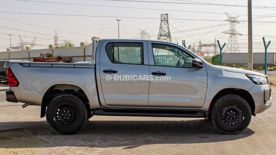 New TOYOTA HILUX 2.4L MED TURBO ABS 3X AIRBAGS POWER PACK 2023 for sale