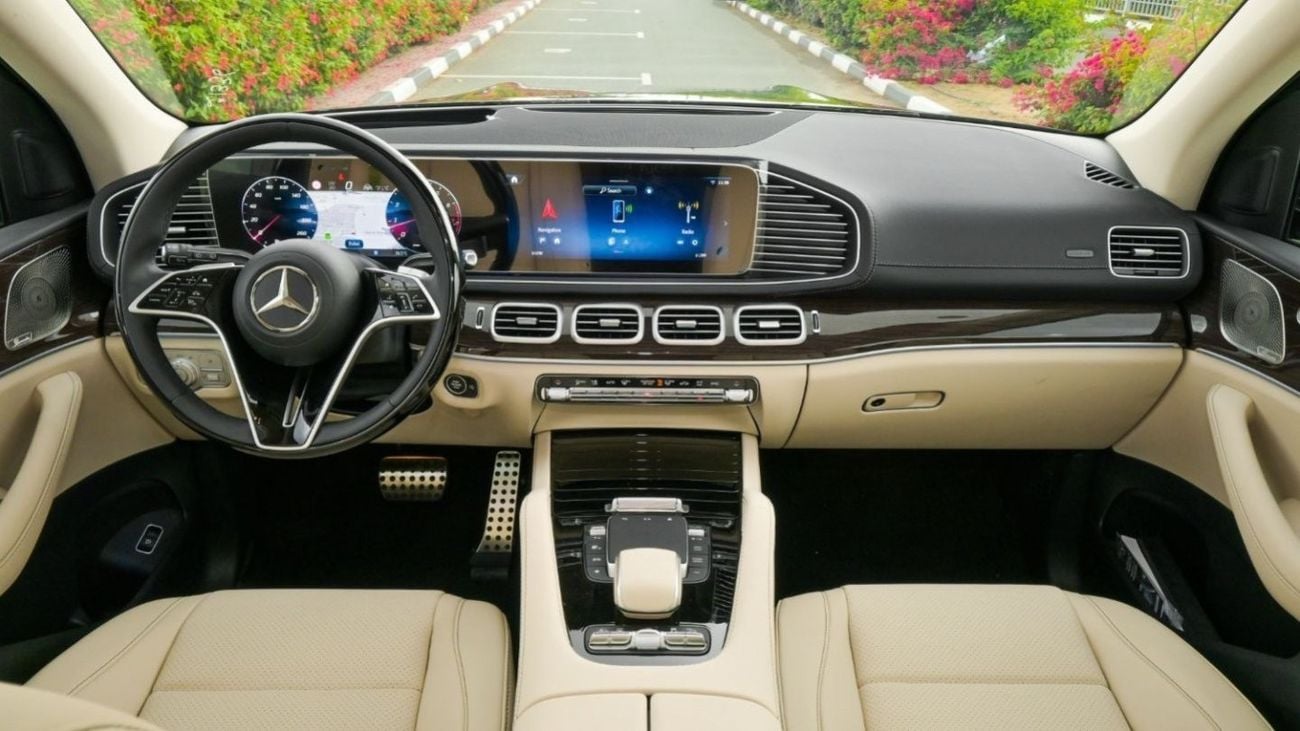Mercedes-Benz GLS 450 Mercedes-Benz AMG GLS450 SUV | New Facelift | GCC | 2024, 7 Seaters