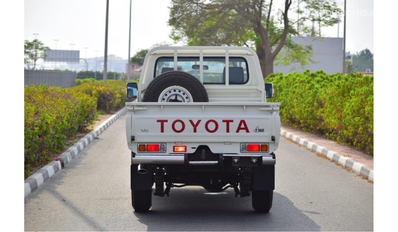 تويوتا لاند كروزر بيك آب 79 SINGLE CAB  LX V6 4.0L PETROL 4WD MANUAL TRANSMISSION