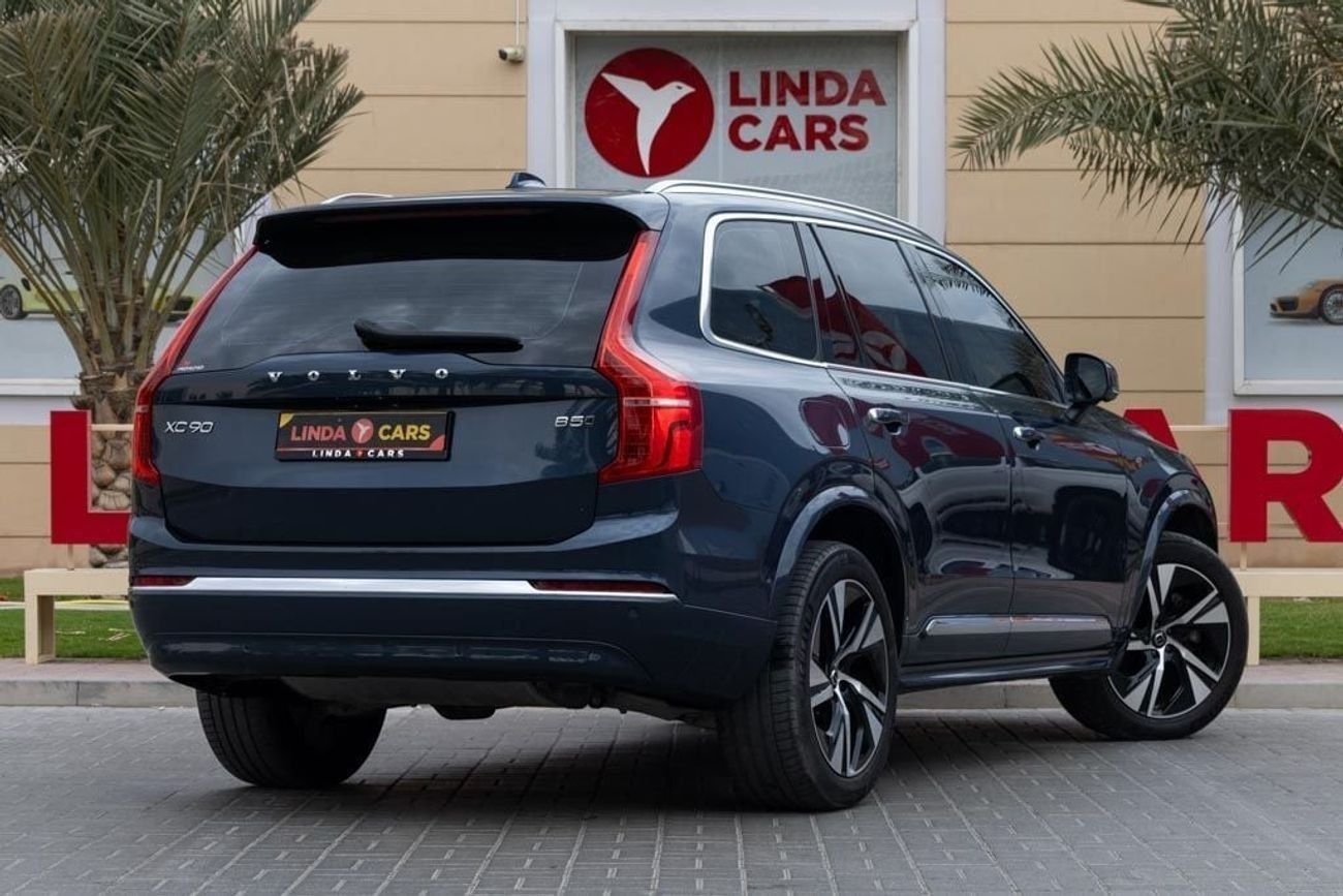 Volvo XC90 B5 2.0T Volvo XC90 B5 Plus Bright 2023 GCC under Agency Warranty with Flexible Down-Payment.