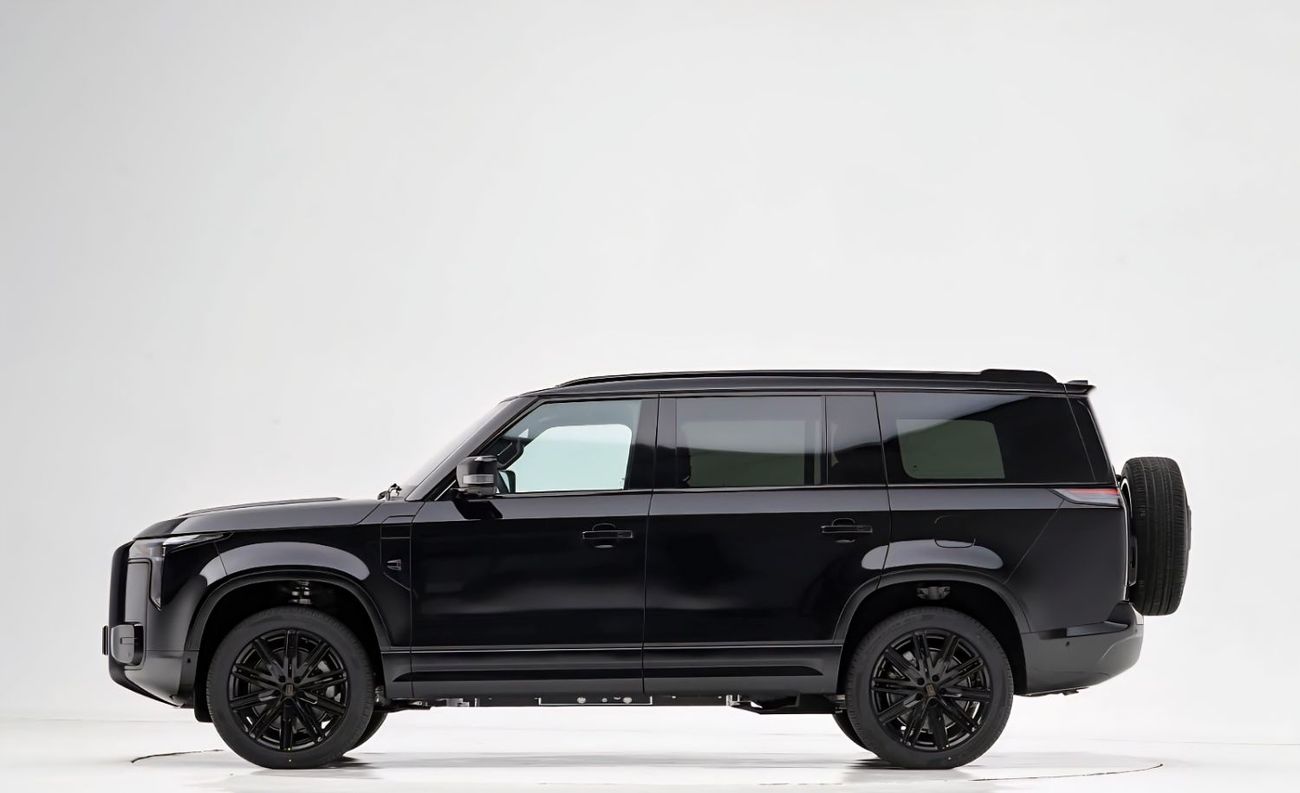 ROX Adamas ROX Adamas vip 6 seats (EREV)  A/T 4*4 SUV  black color 2026 model