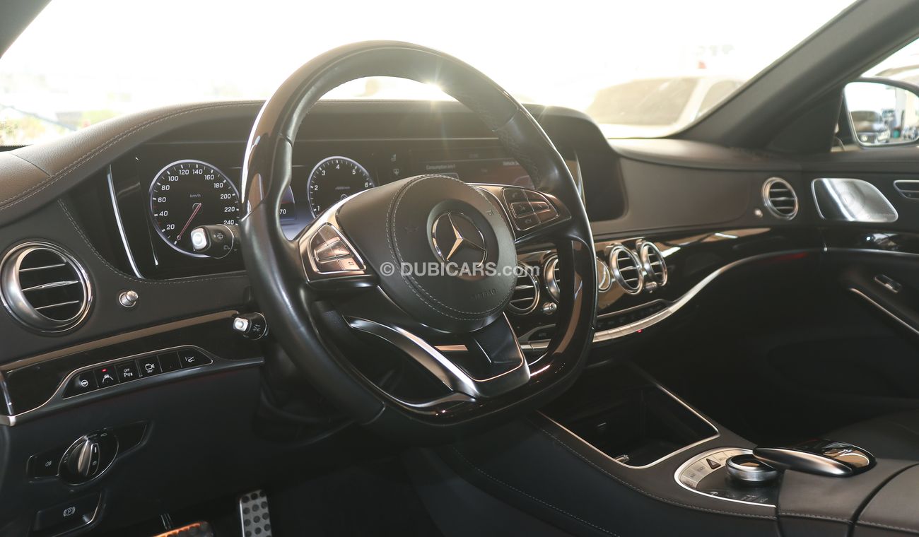 Mercedes-Benz S 63 AMG