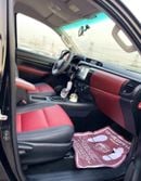 تويوتا هيلوكس GLX 2021 2.7 ENGINE 4 CYLINDER BLACK COLOR INSIDE BLACK AND RED GCC SPECS VERY GOOD CONDITION