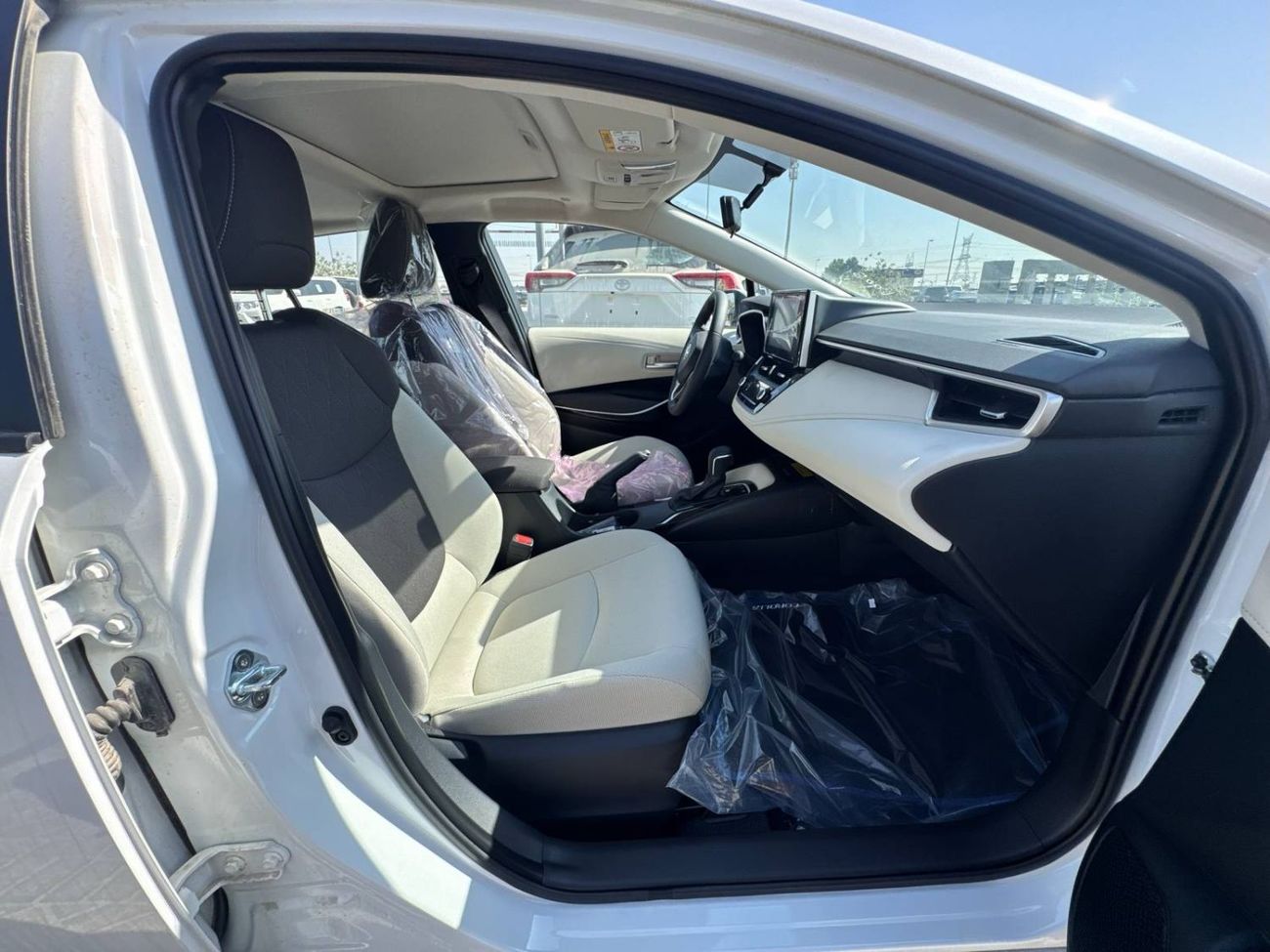 تويوتا كورولا GLI HEV 1.8L