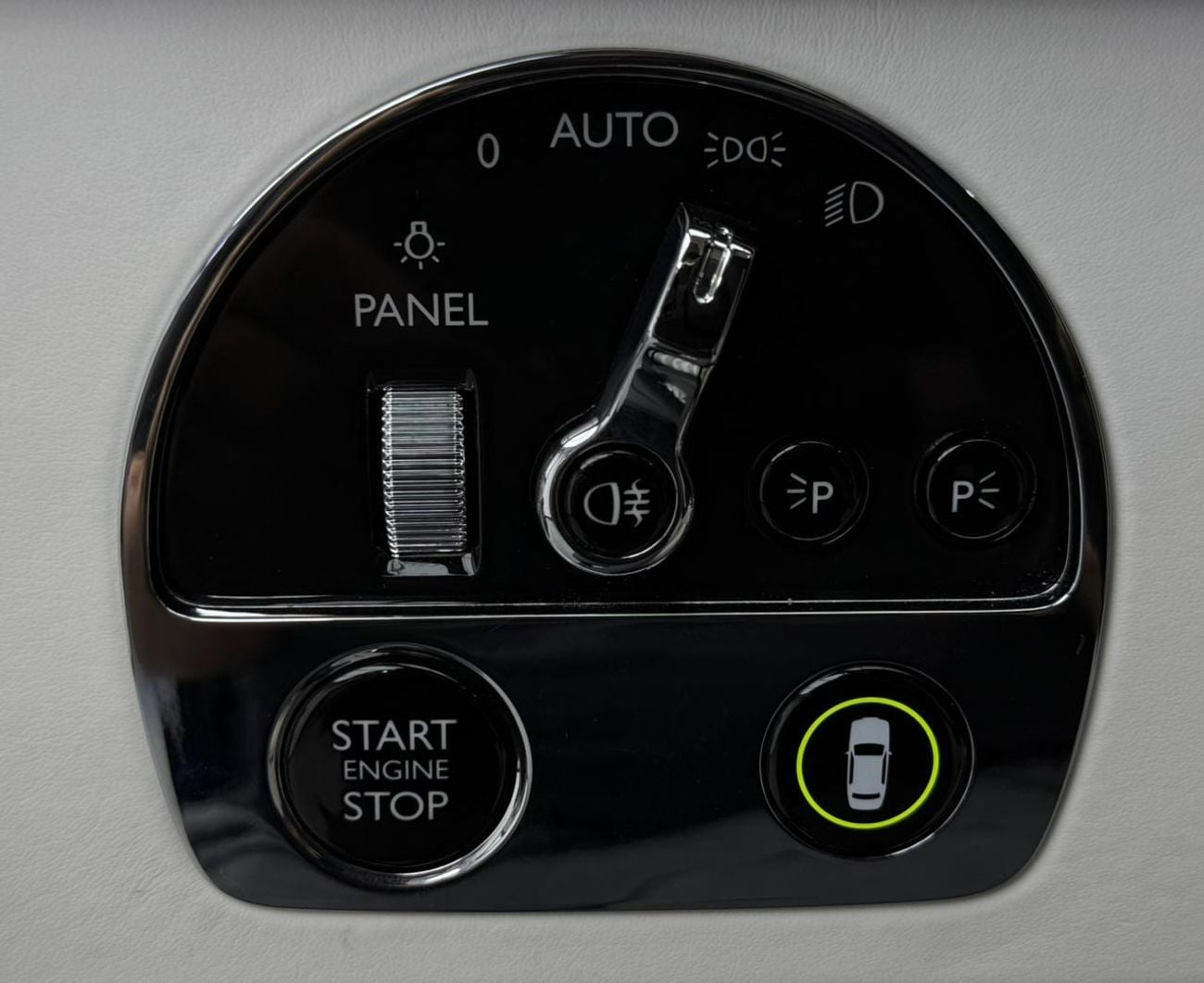 Rolls-Royce Phantom Std 6.8L 2024 Rolls Royce Phantom Series 2, Brand New, April/2028 Rolls Royce Warranty + Service Con