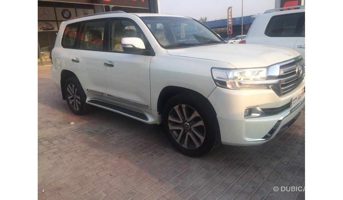 Toyota Land Cruiser VXR V8 , Inclusive VAT