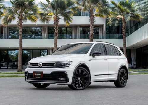 Volkswagen Tiguan Tiguan R-Line | 1,567 P.M | 0% Downpayment | FULL AGENCY HISTORY!