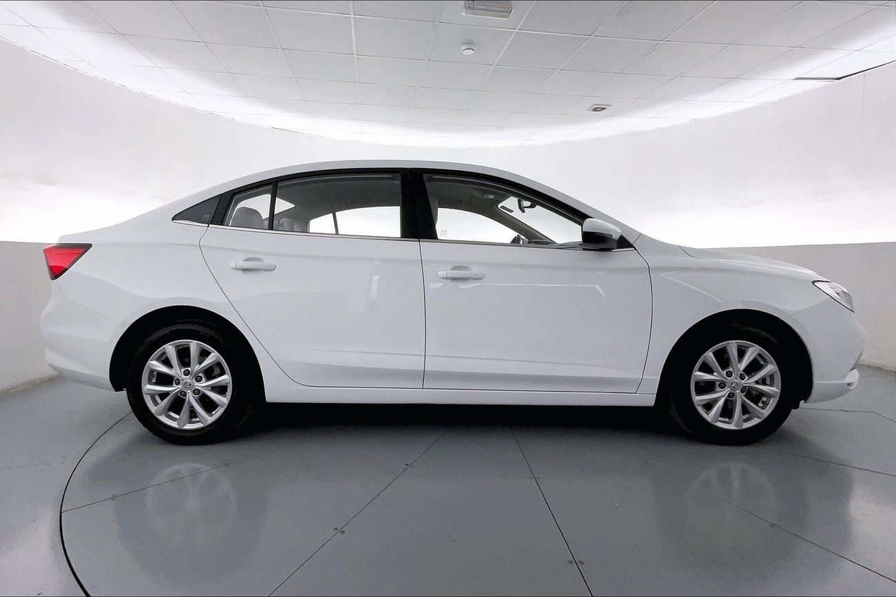 هيونداي أكسنت Smart / GL | عرض العيد الحصري | خالية من أضرار الفيضانات