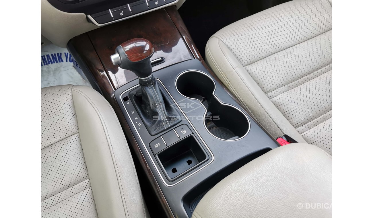 كيا سورينتو 3.3L Petrol, Alloy Rims, DVD Camera, Front Power Seat, Leather Seat, Rear A/C ( LOT #6476)