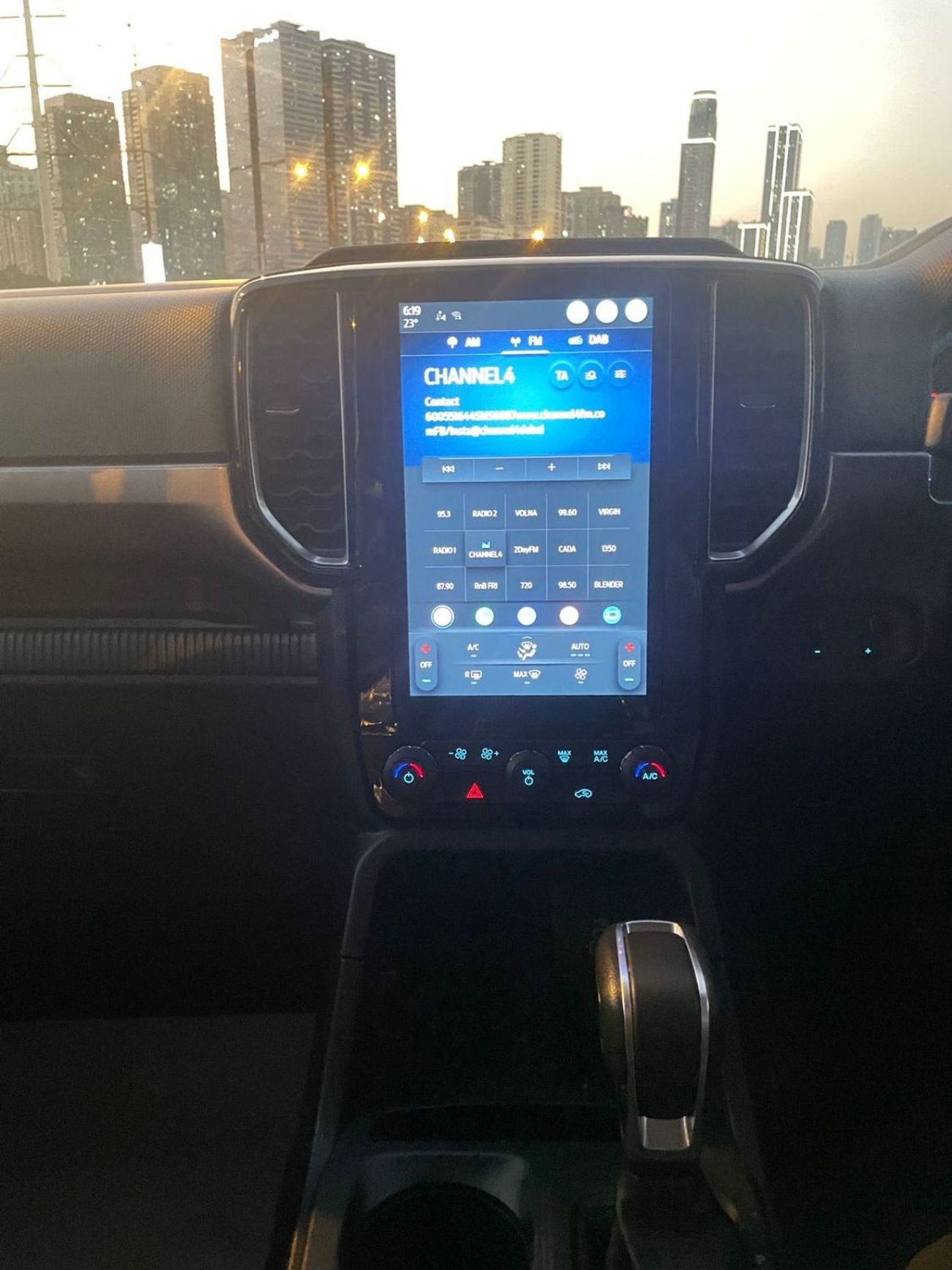 Ford Ranger diesel 2.0 liter right hand drive only for export available