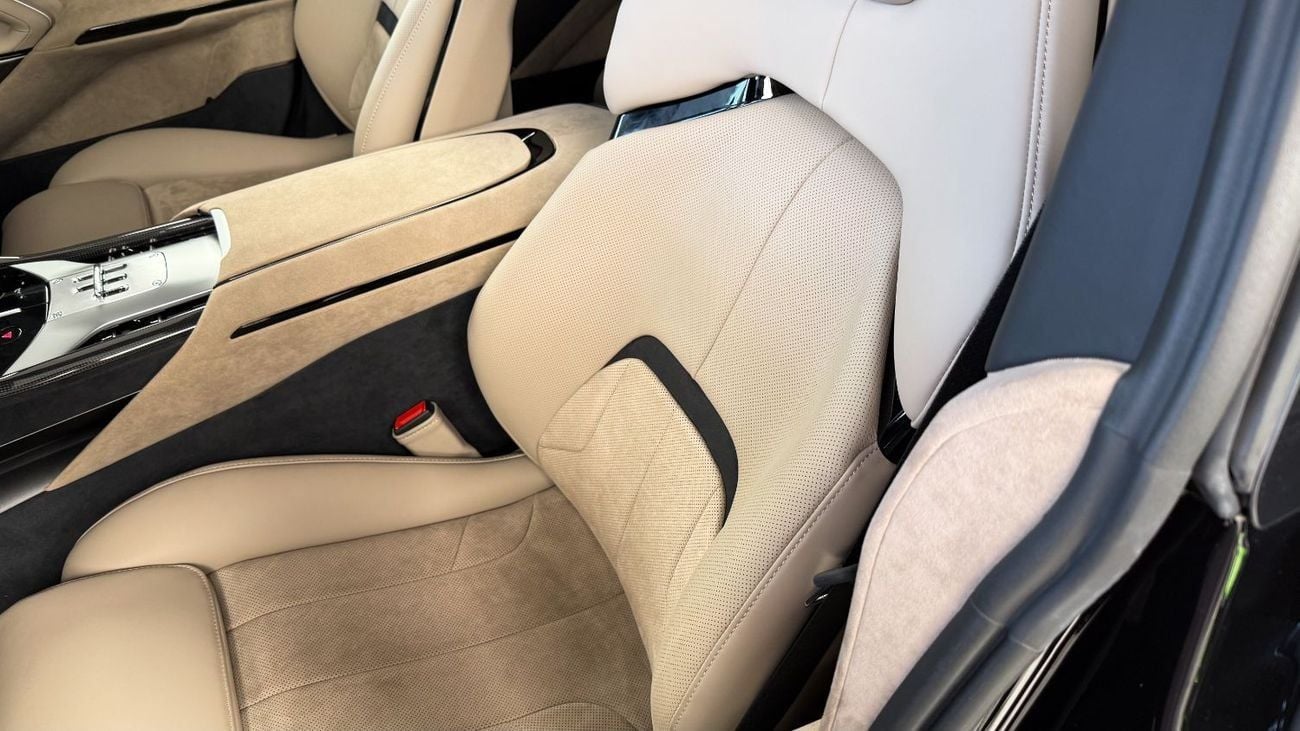 فيراري بوروسانجوي Ferrari Purosangue 2025 - V12 - Grigio Silverstone