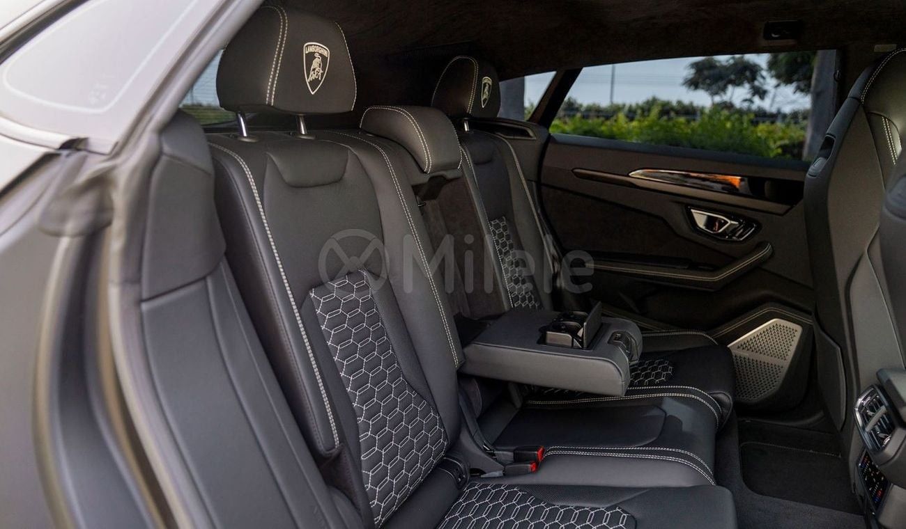 Lamborghini Urus 4.0L PETROL - MATT BLACK: 1,000,000 (For Export) / For Local Price Please Contact Us.