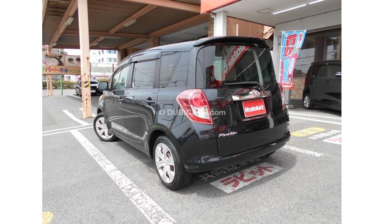 Used Toyota Ractis NCP100 2010 for sale in Japan - 678403