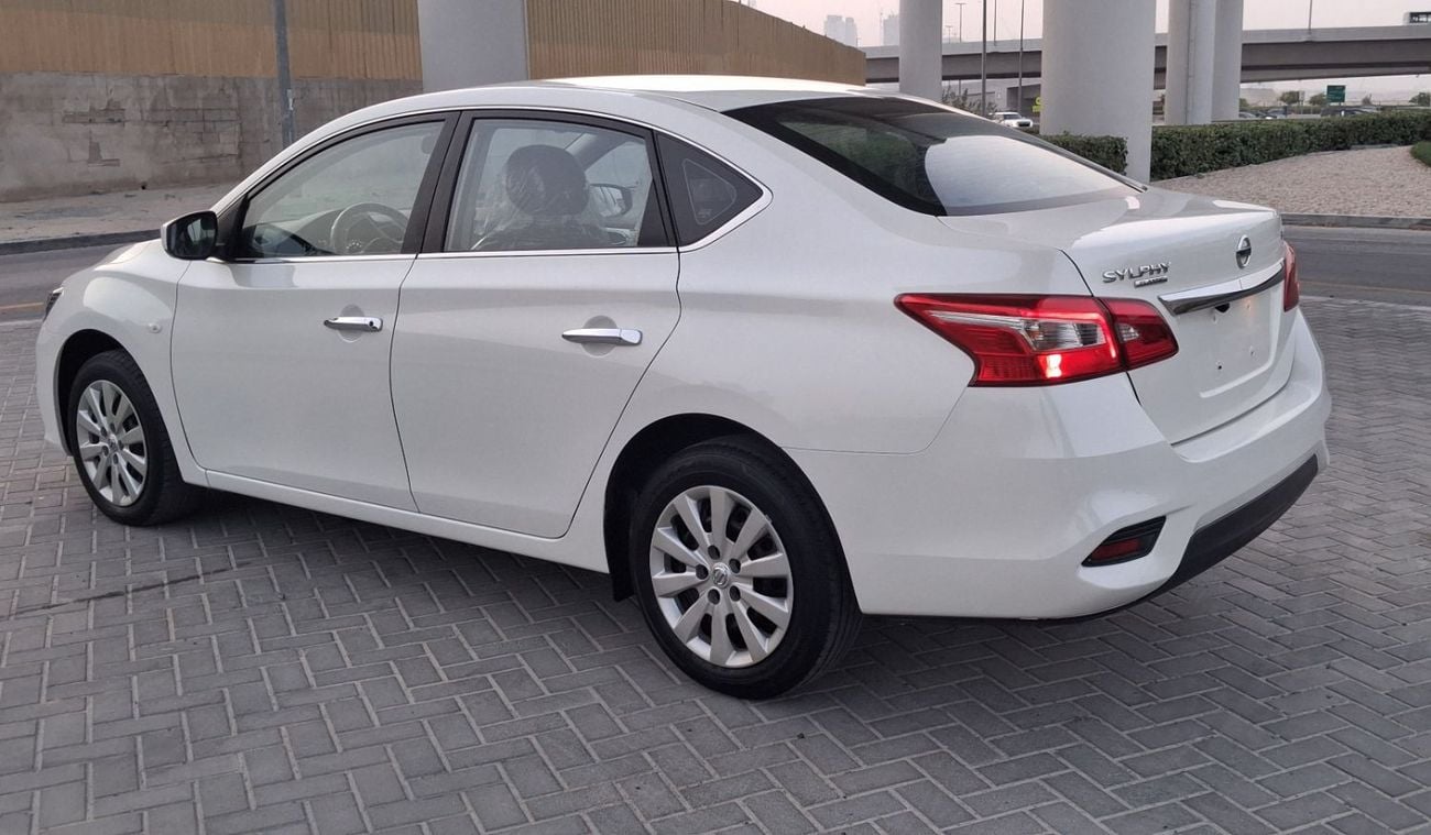 Nissan Sentra SV (NON GCC)