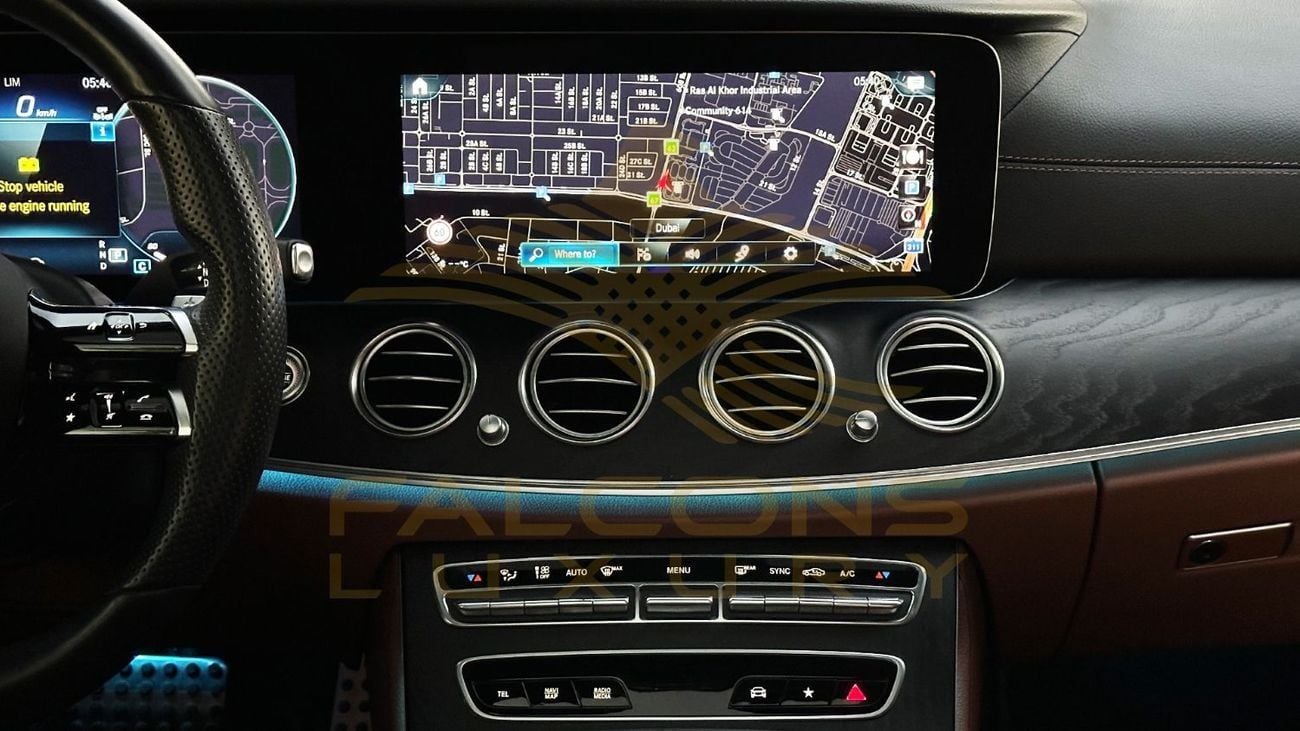 Mercedes-Benz E300 Premium 2.0L