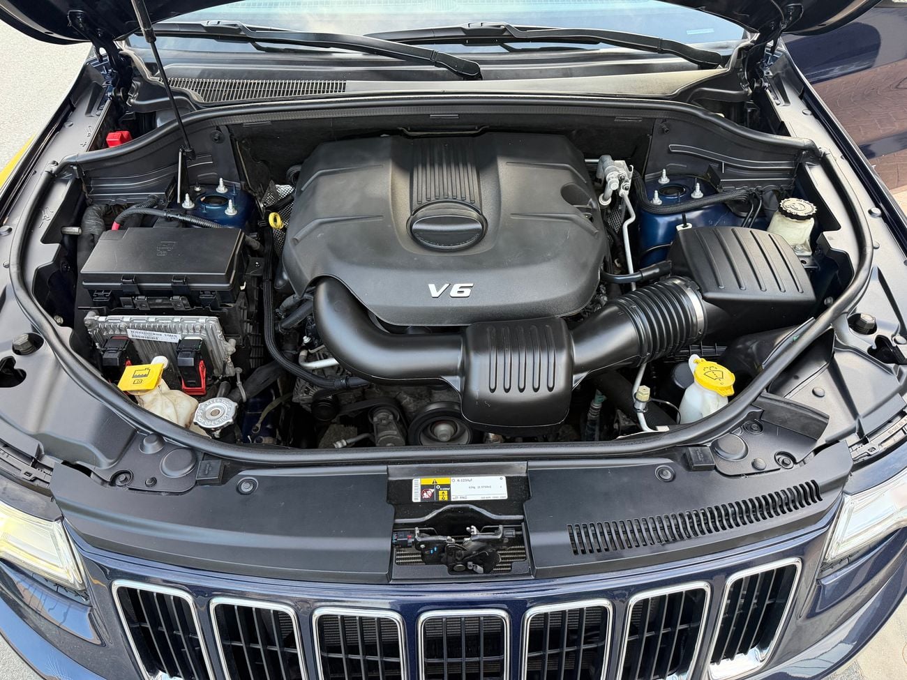 جيب جراند شيروكي Limited Plus 3.6L
