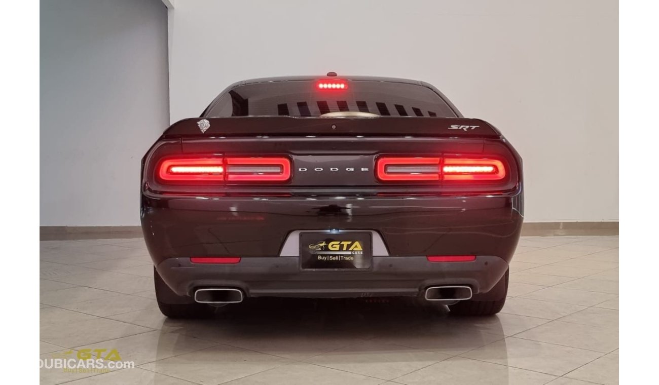 دودج تشالينجر 2016 Dodge Challenger SRT8 Hellcat, Dodge Warranty, Full Service History, Very Low KMs, GCC