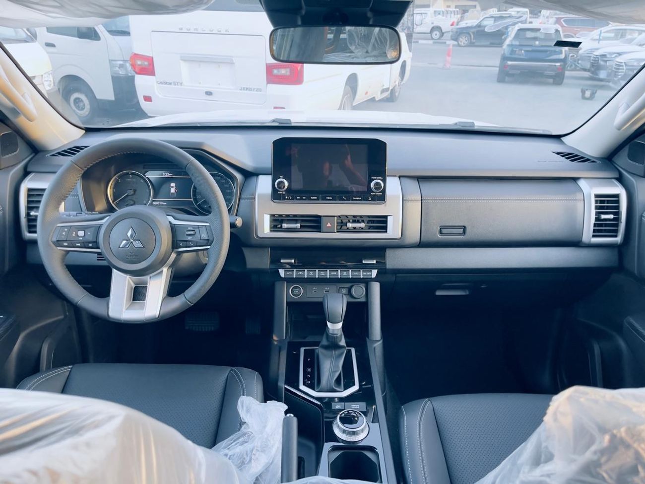 Mitsubishi L200 MITSUBISHI L200 SPORTERO 2.4L TURBO 2025