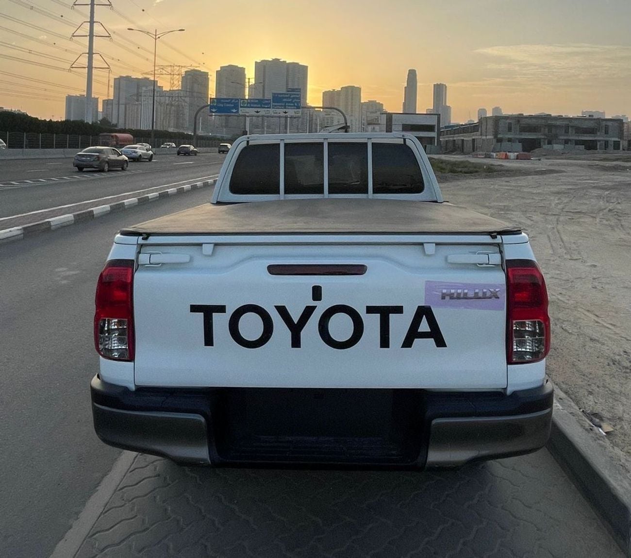 Toyota Hilux GLX diesel 2800 cc ,automatic gear ,right hand drive ,for export only