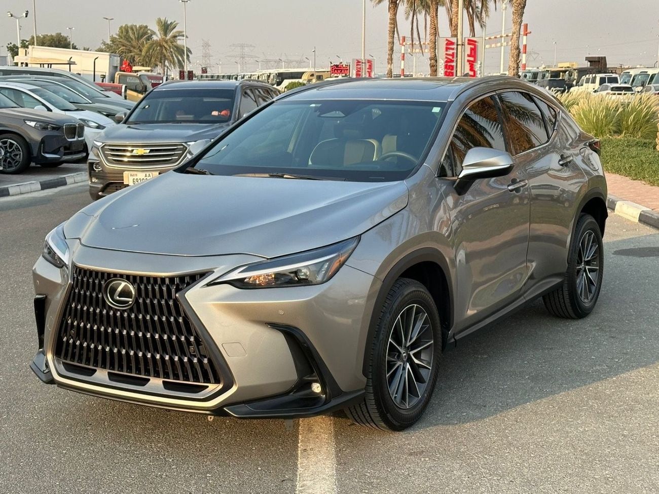 لكزس NX350 Nx350 premium 4x4 full option