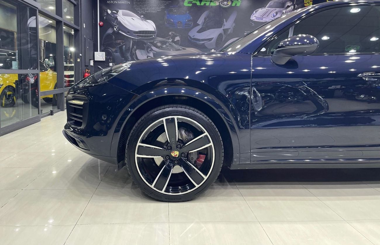 Porsche Cayenne Base