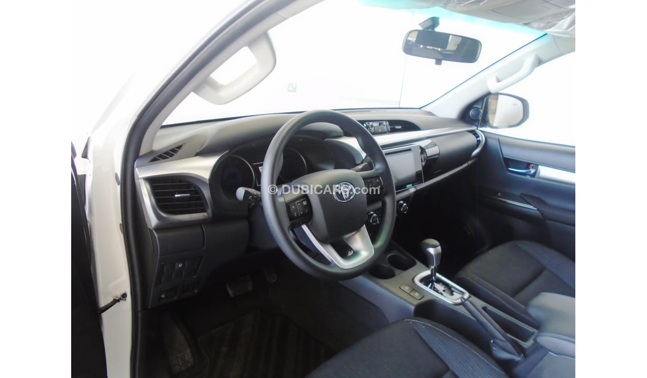 تويوتا هيلوكس 4.0LTR TRD V6 ENGINE FULL OPTION