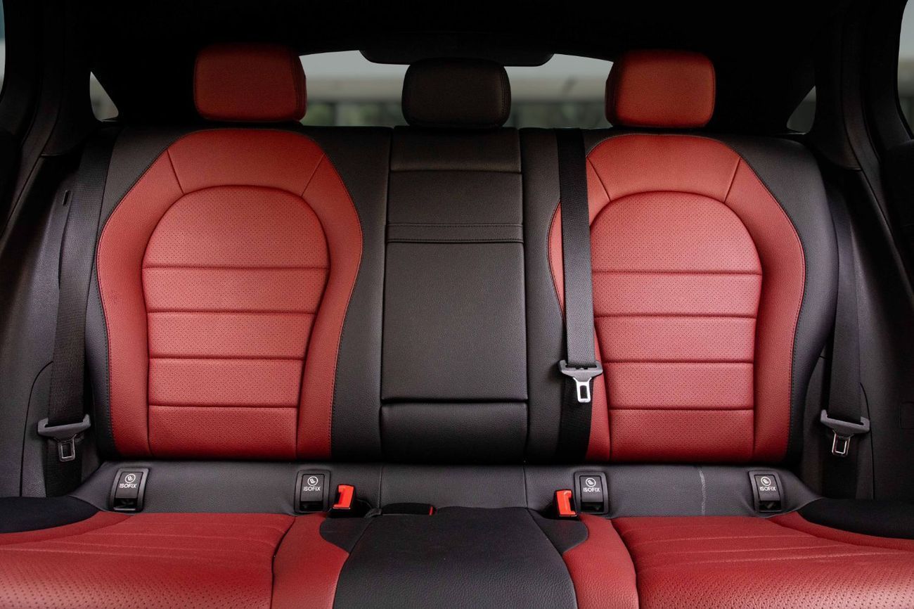 Mercedes-Benz GLC 200 3,584 P.M  | 0% Downpayment | Mercedes-Benz GLC200 | Stunning!