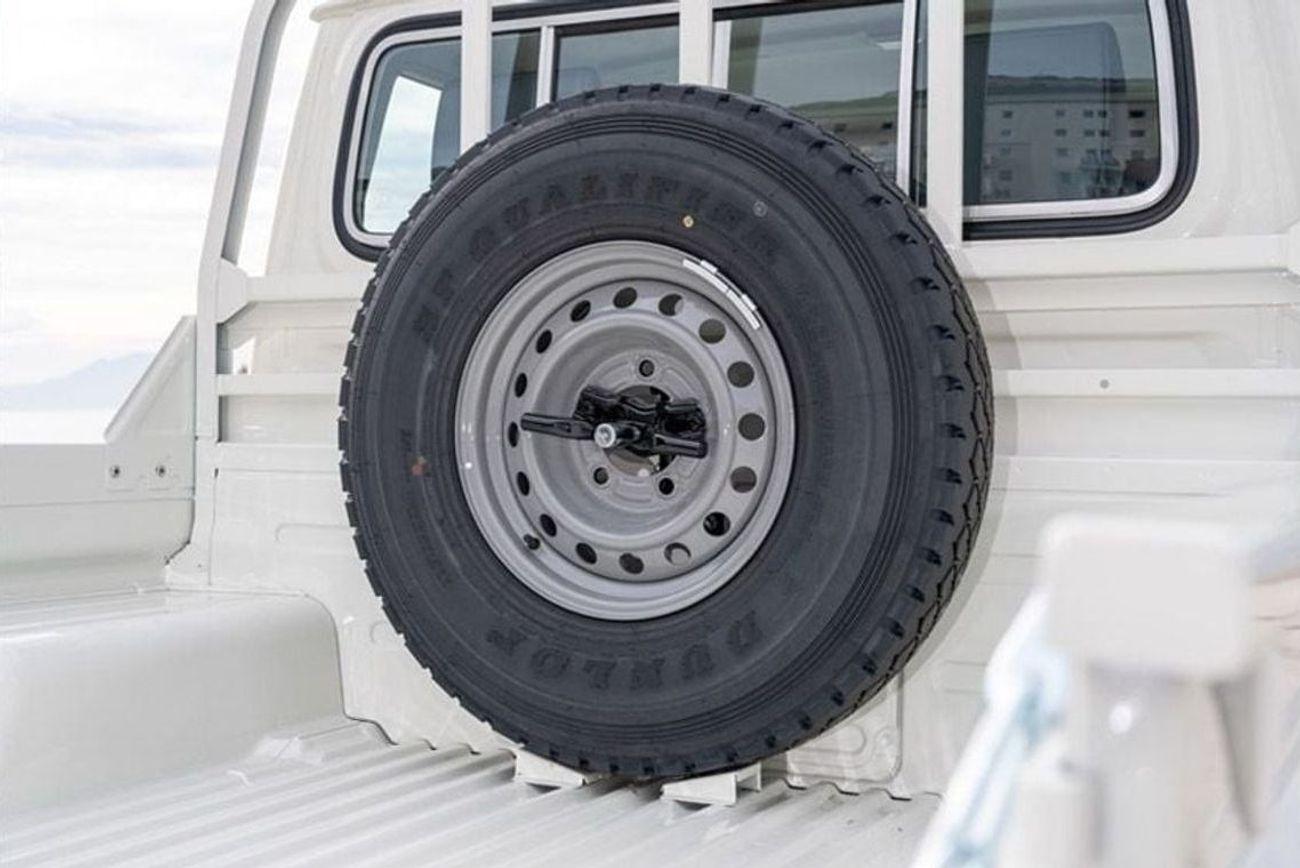 Toyota Land Cruiser Pick Up 4.2L Diesel Double Cab MY24 Brand New