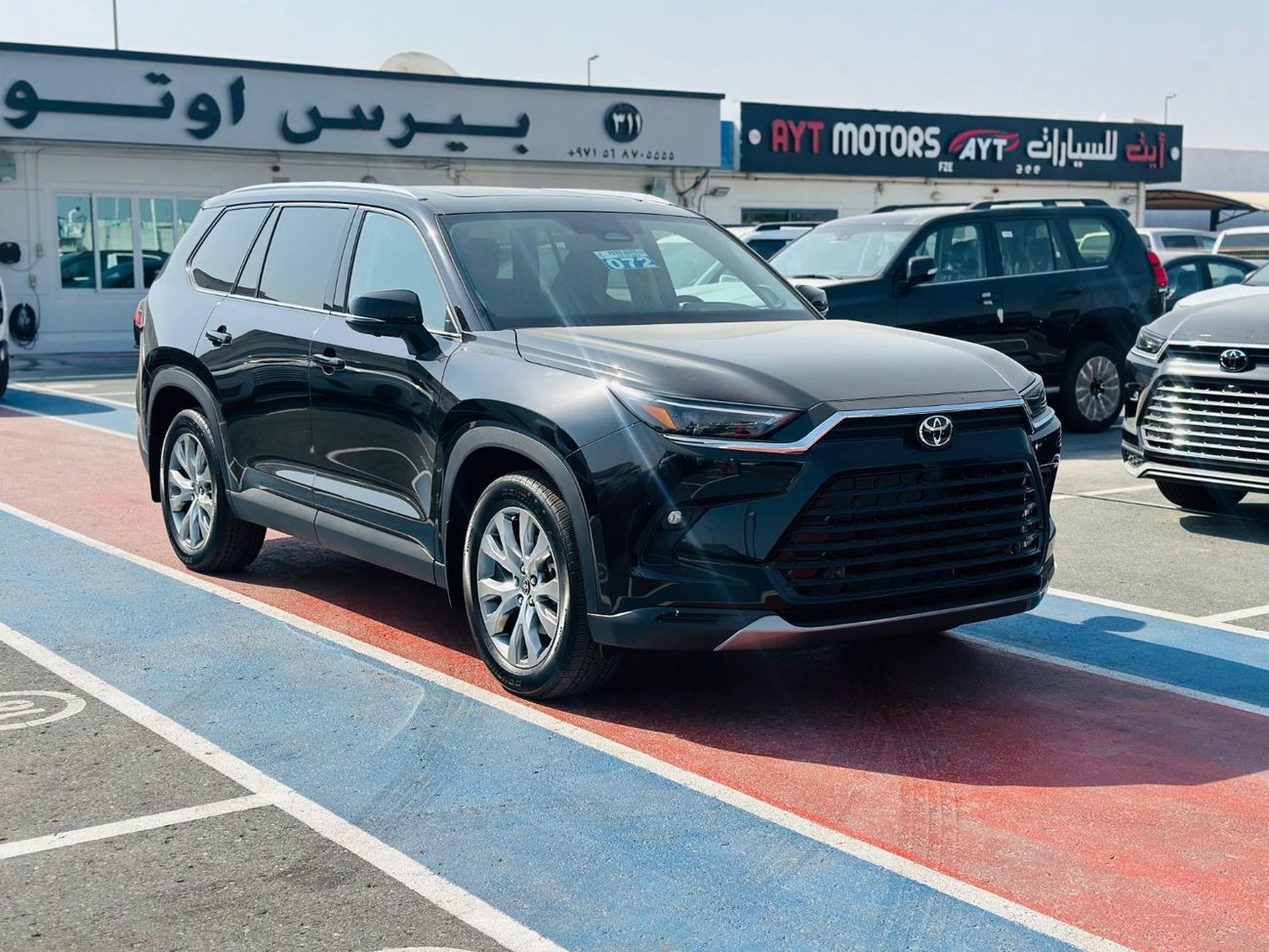 تويوتا جراند هايلاندر LIMITED PETROL