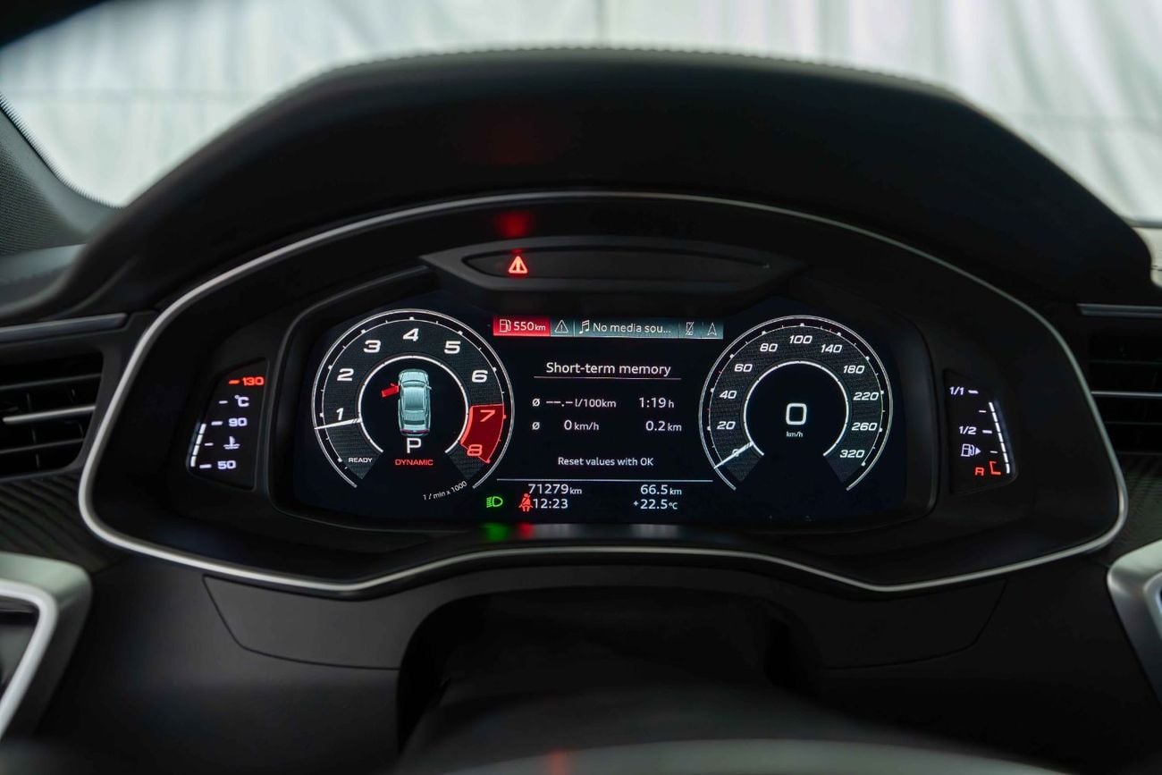 Audi RS7 TFSI quattro 4.0L GCC-1 Owner-Al Nabooda Service Contract Until 2028-Tango Red Special Color