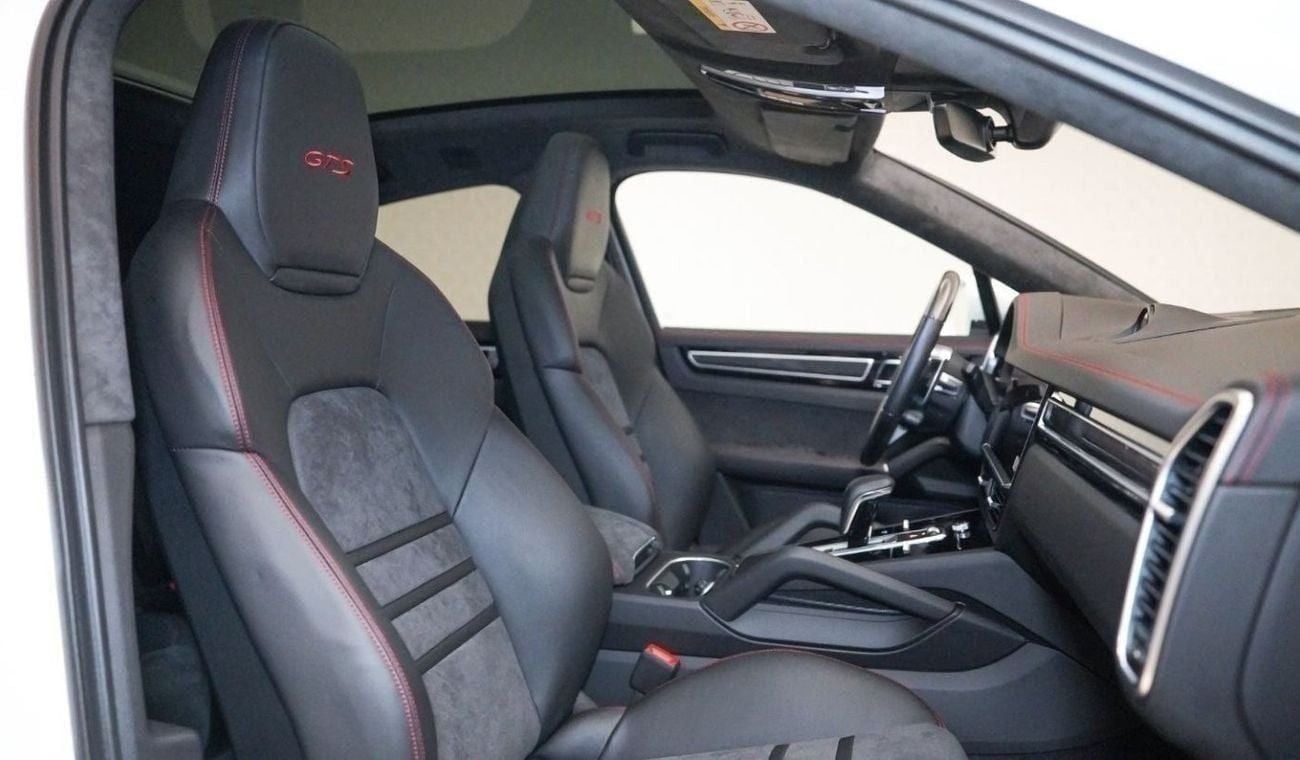 بورش كايان UAE's Very Best Example | 2 Years Free Servicing | AED 5,900 Per Month