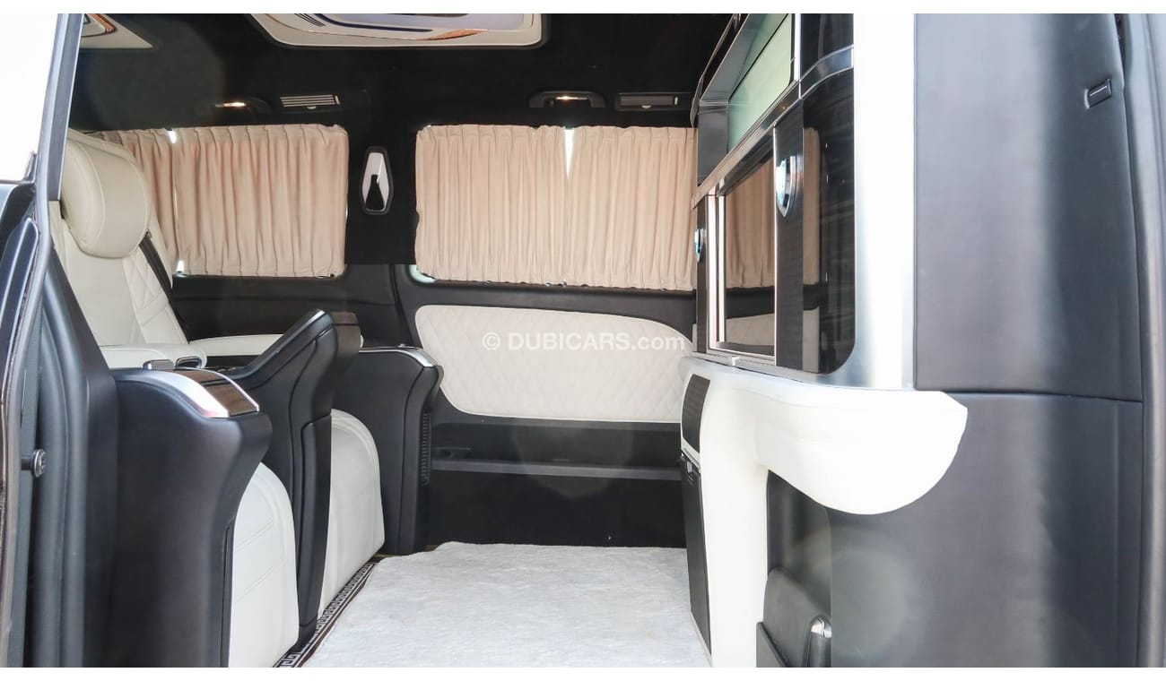 Mercedes Maybach V250 Maybach 2019/GCC/USED VIP Luxury Van.