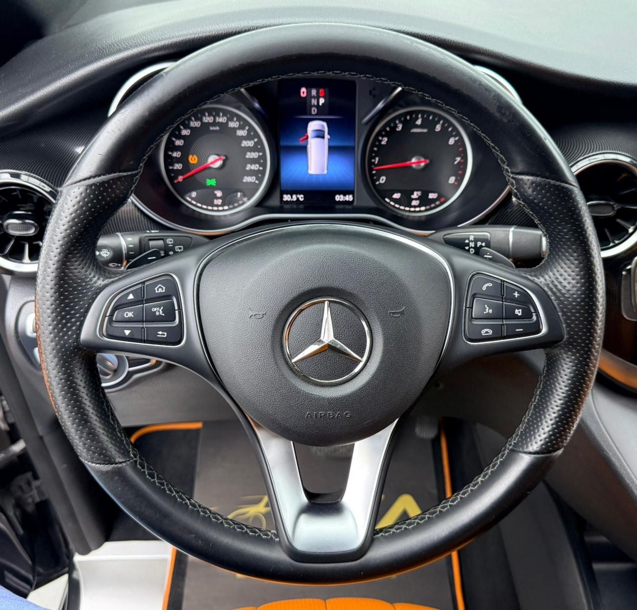Mercedes-Benz V 250 Std 2.1L 2023 Mercedes-Benz V250 Luxury, Warranty, Excellent Condition, GCC Specs
