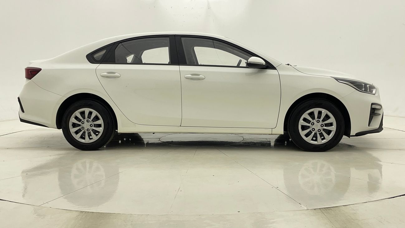 كيا سيراتو LX 1.6 | بدون دفعة مقدمة | اختبار القيادة في المنزل