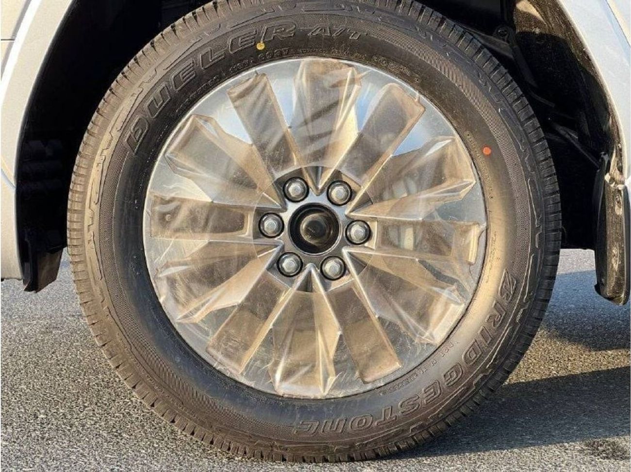 Toyota Land Cruiser VXR (RHD) 3.5L PTR A/T // 2023 // FULL OPTION WITH 360 CAMERA , MEMORY & LEATHER SEATS , RIGHT HAND