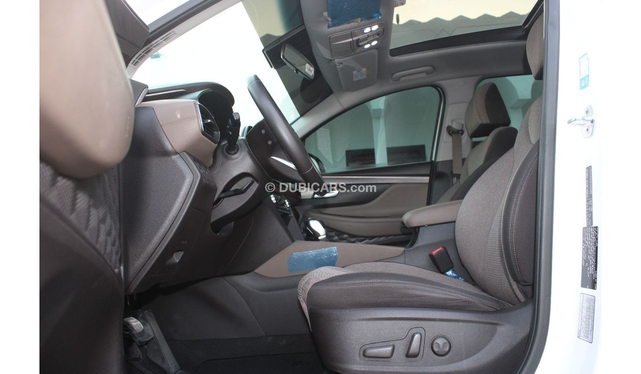 Hyundai Santa Fe GL Hyundai Santa Fe 2019 full option GCC, in excellent condition, without accidents