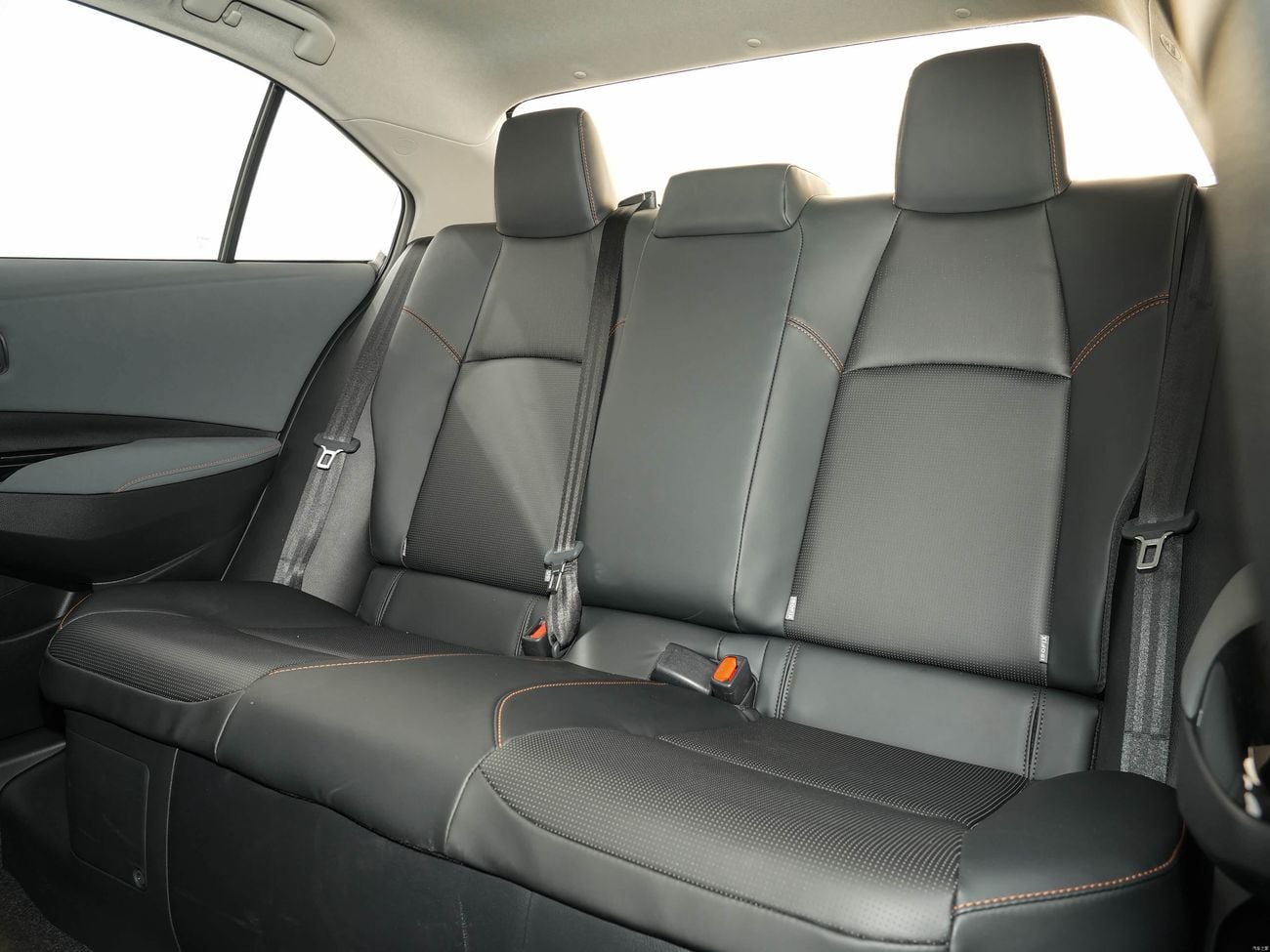 تويوتا كورولا XLI HEV 2026 Toyota Corolla Hybrid Elite