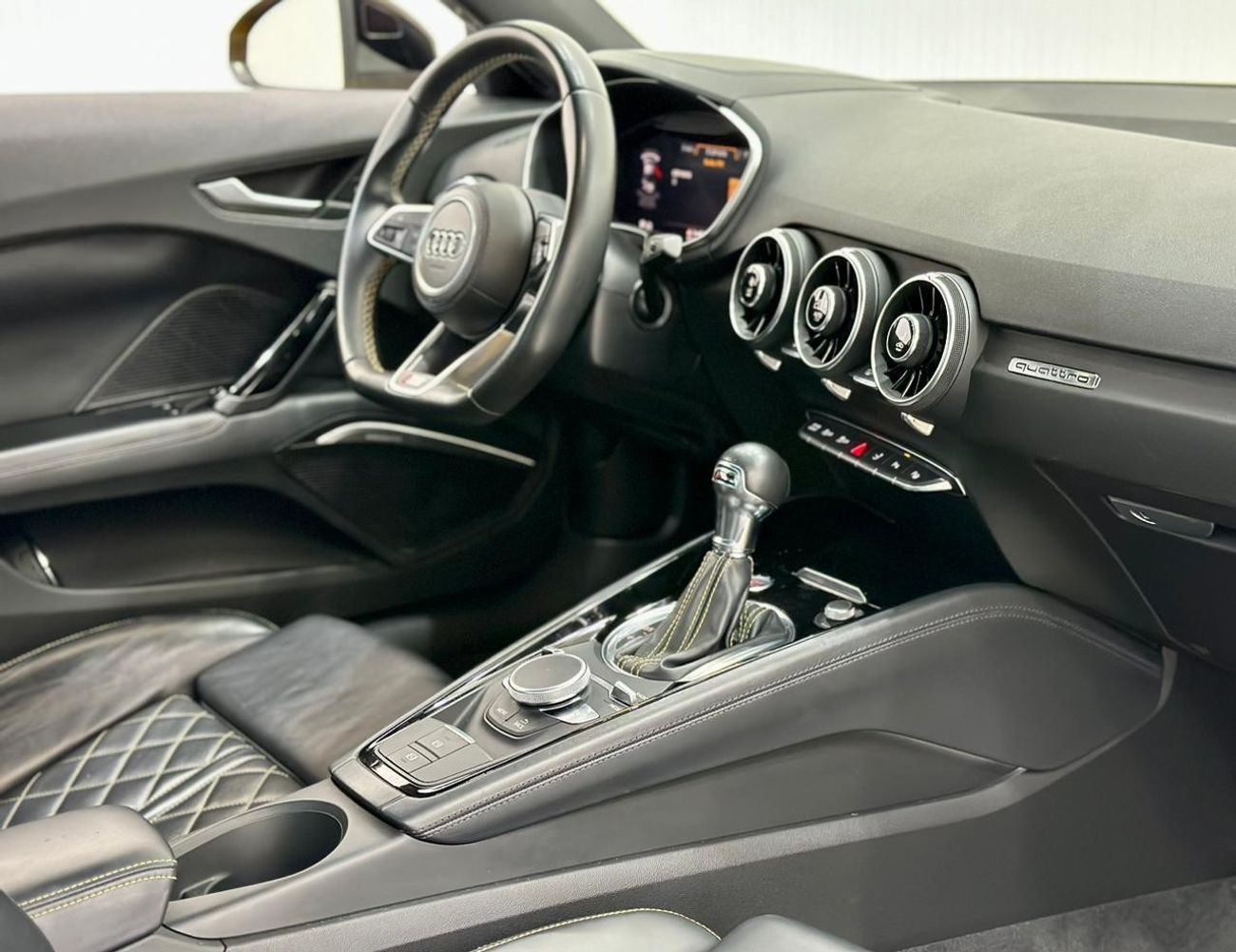 Audi TT 45 TFSI quattro