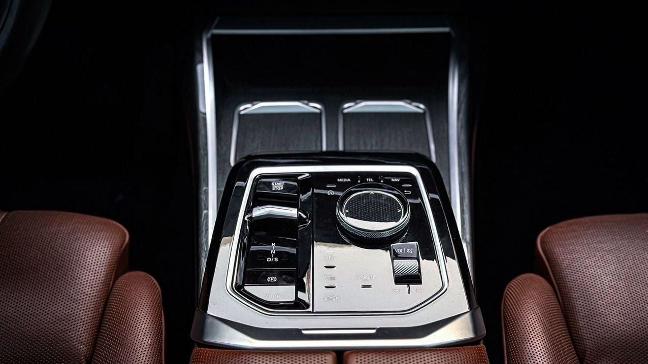 بي أم دبليو 740i خليجي